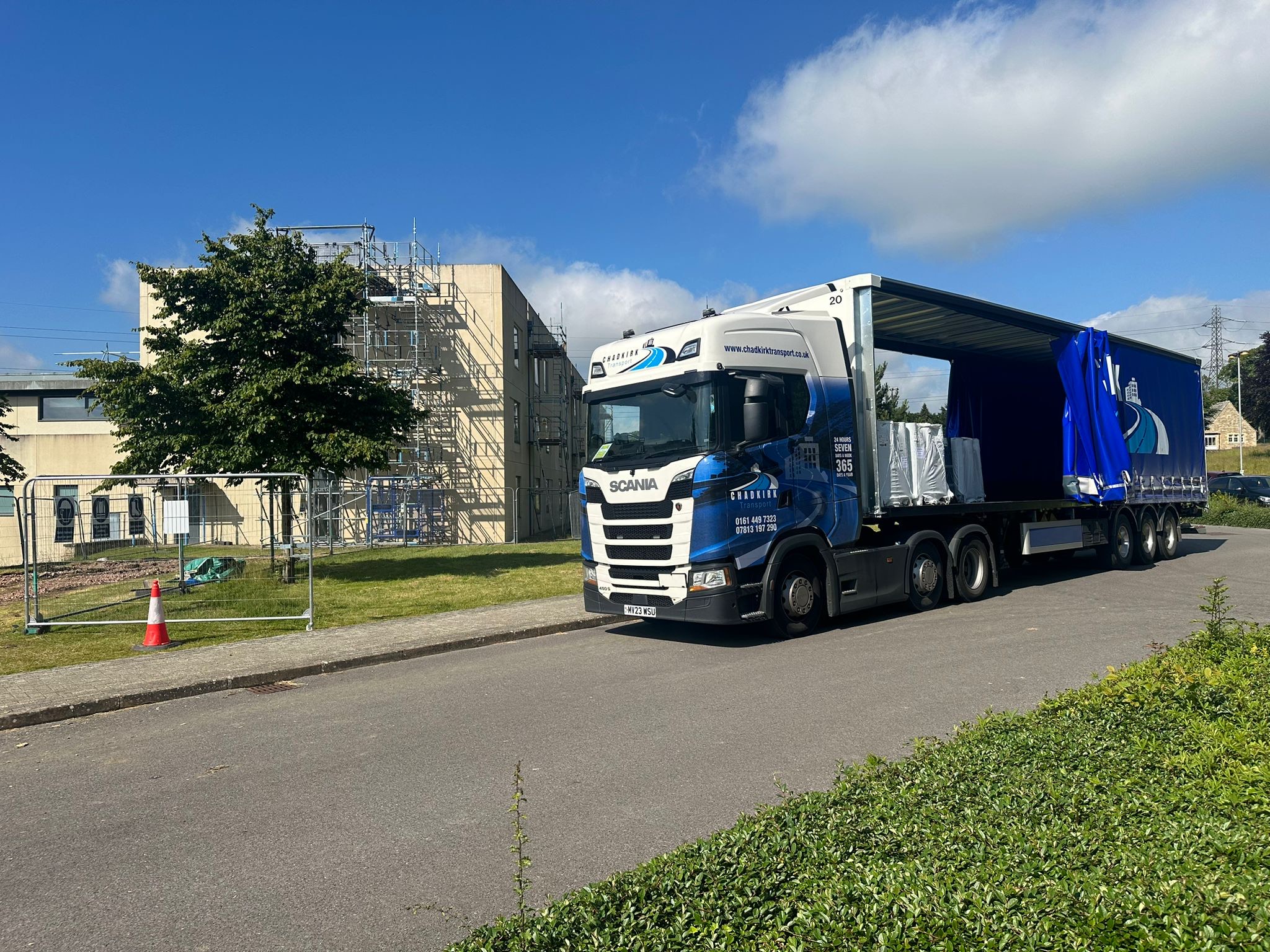 a9ed976f-9b79-40e5-a649-f421cf56f44e